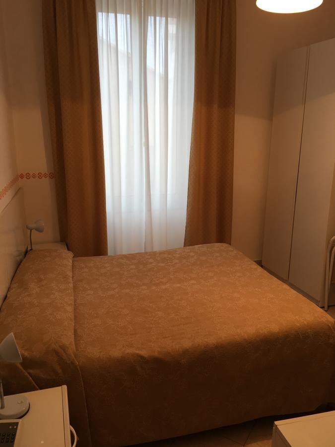 Hotel Azzurro Varazze Luaran gambar