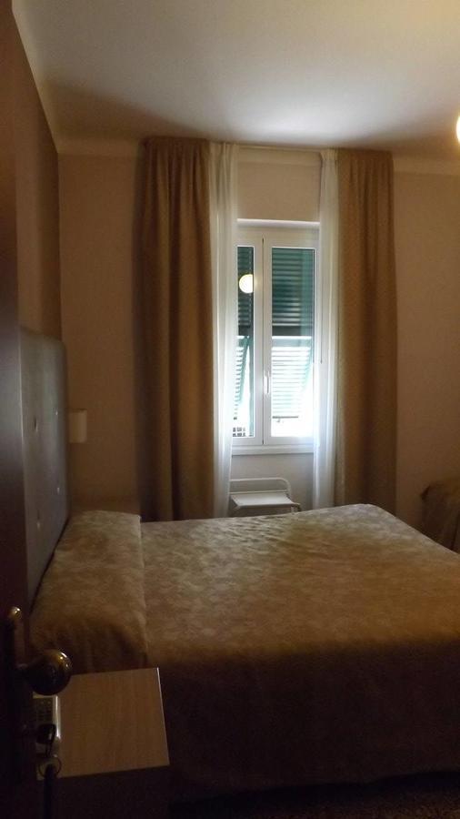 Hotel Azzurro Varazze Luaran gambar